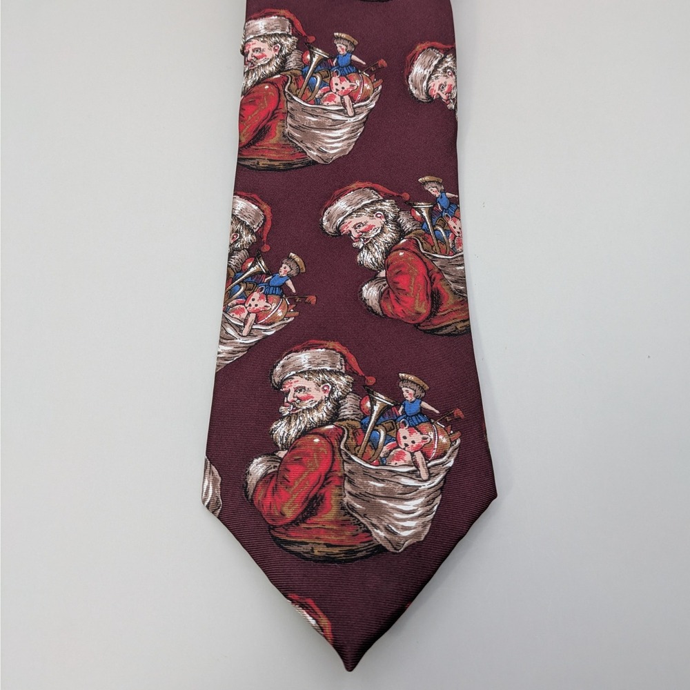 Vintage Gant‎ 100% Silk Santa Christmas Holiday Made in USA Neck Tie 56x3.5